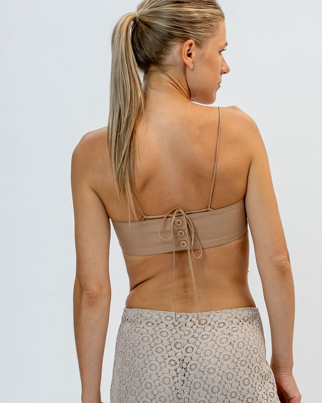 Thea Lühike topp